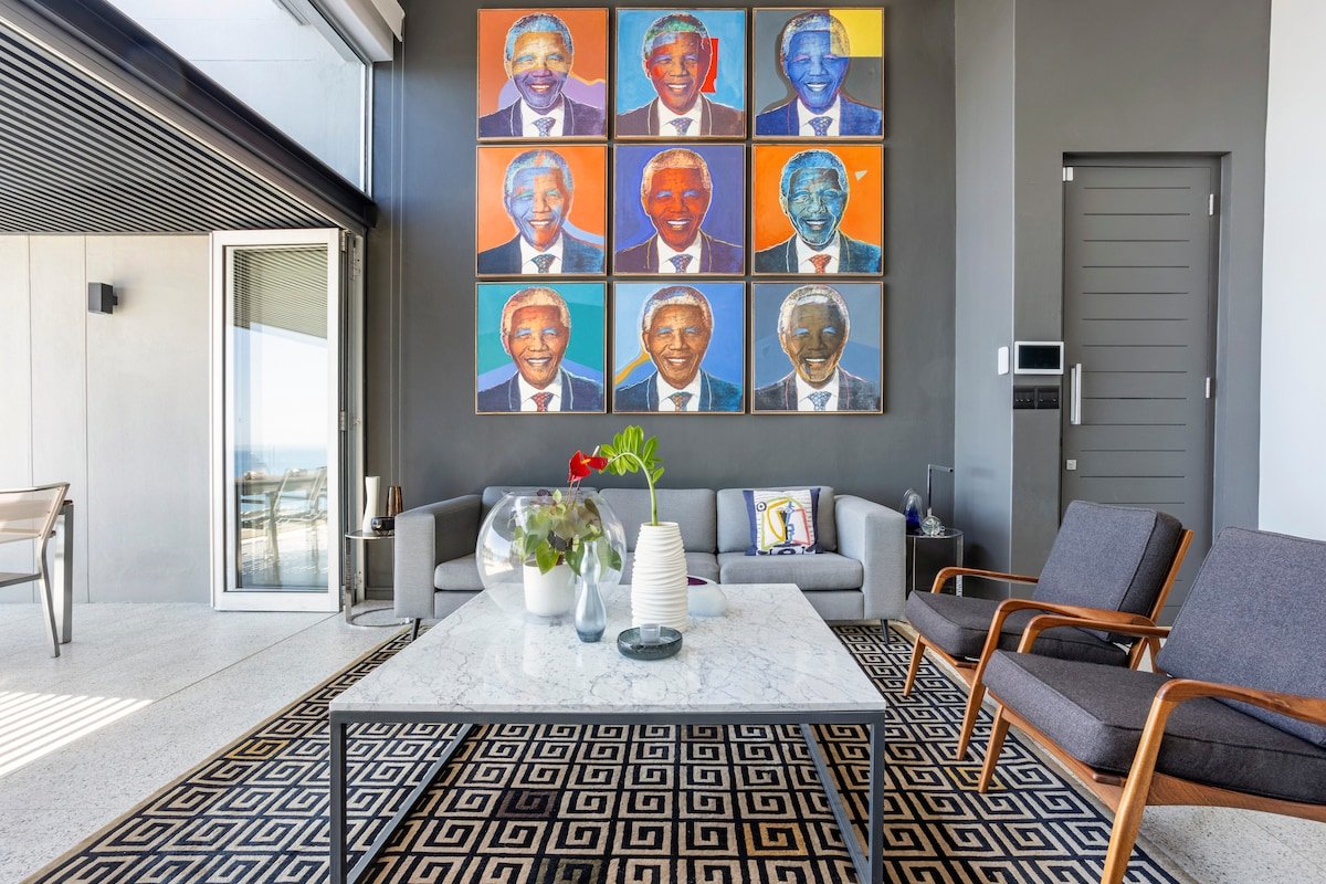 Admire Table Bay from a Contemporary Hideaway gallery image 3