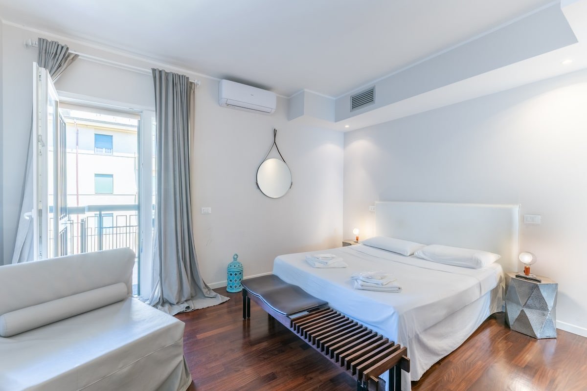 3 Camere, 3 Bagni, Soggiorno, Balcone a San Pietro gallery image 5