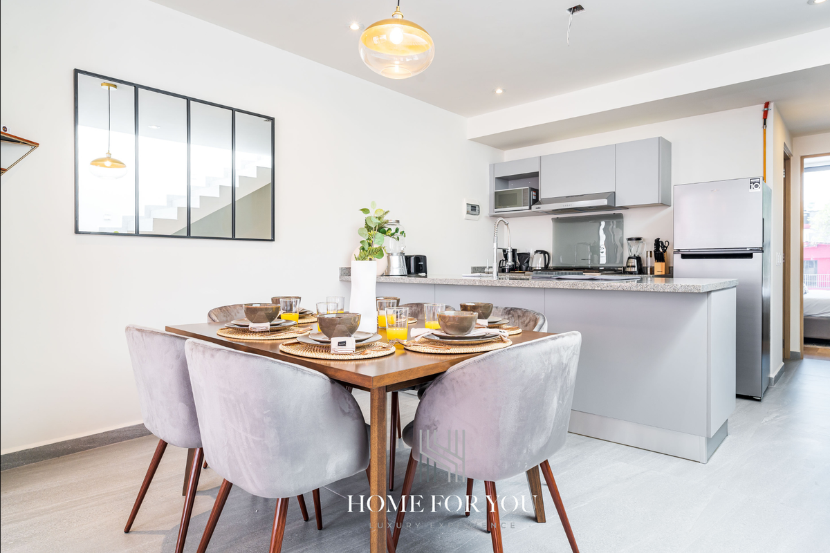 Spacious & Elegant Stay for Groups