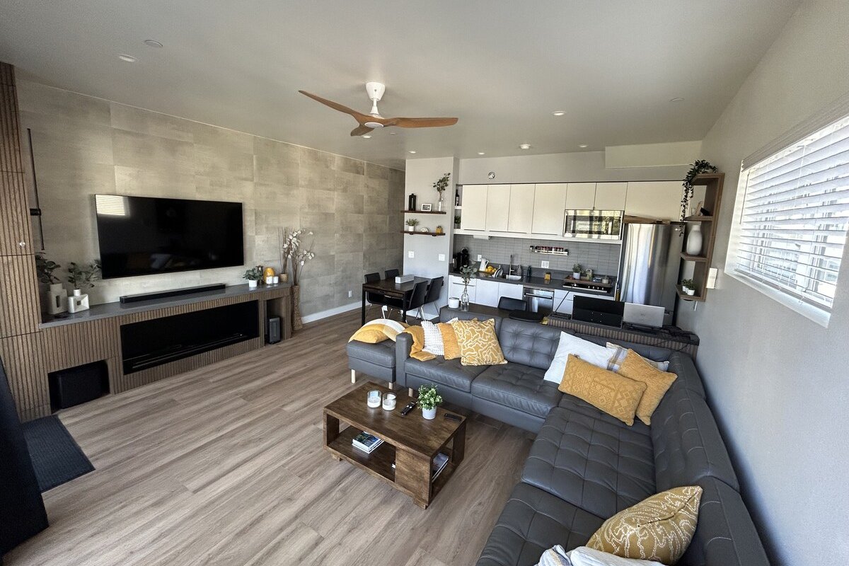 Modern Beach House gallery image 5