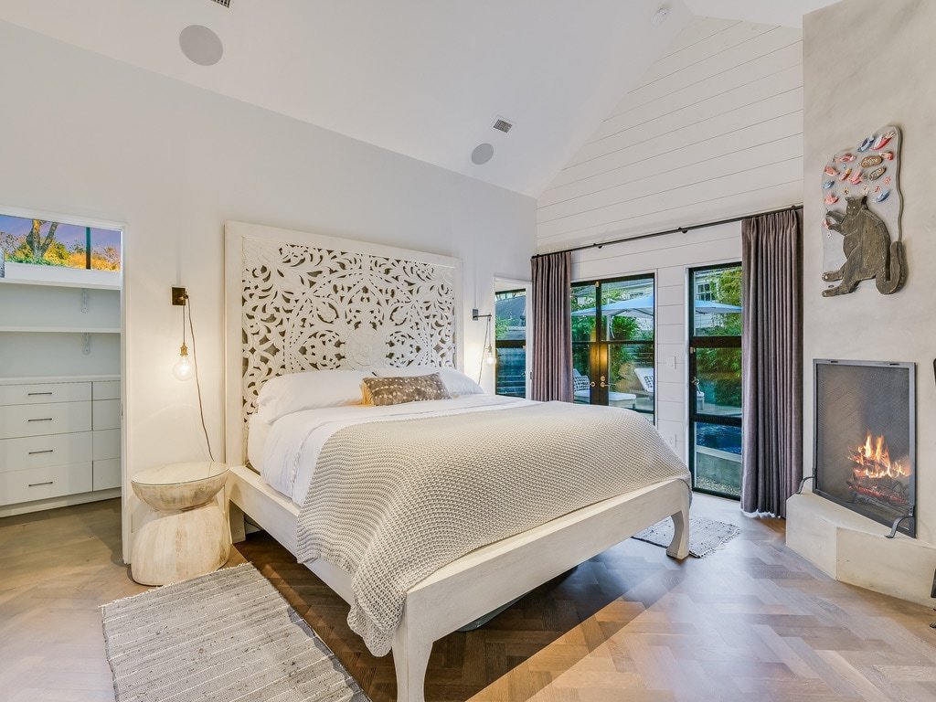 Frog + Lily Pad gallery image 3