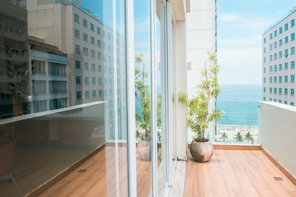 Design penthouse with beautiful SEA VIEWS ilive064 gallery image 4