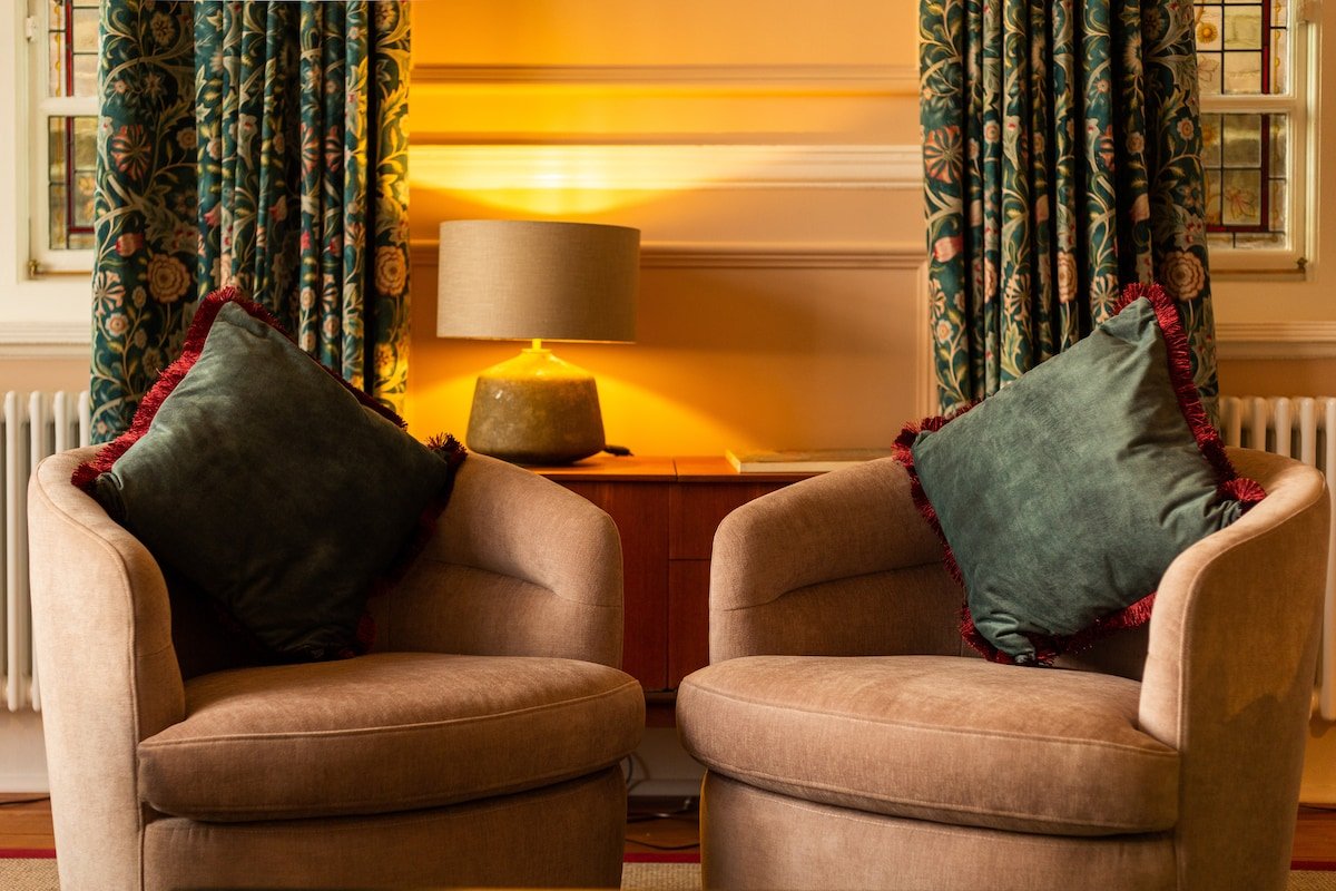 West Bay House| Opposite the beach | Sleeps 18 | gallery image 3