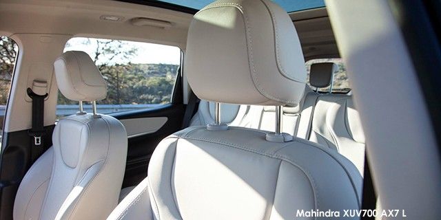MAHINDRA XUV 700 2.0 AX7 A/T SPORT (7 SEAT) - 9 