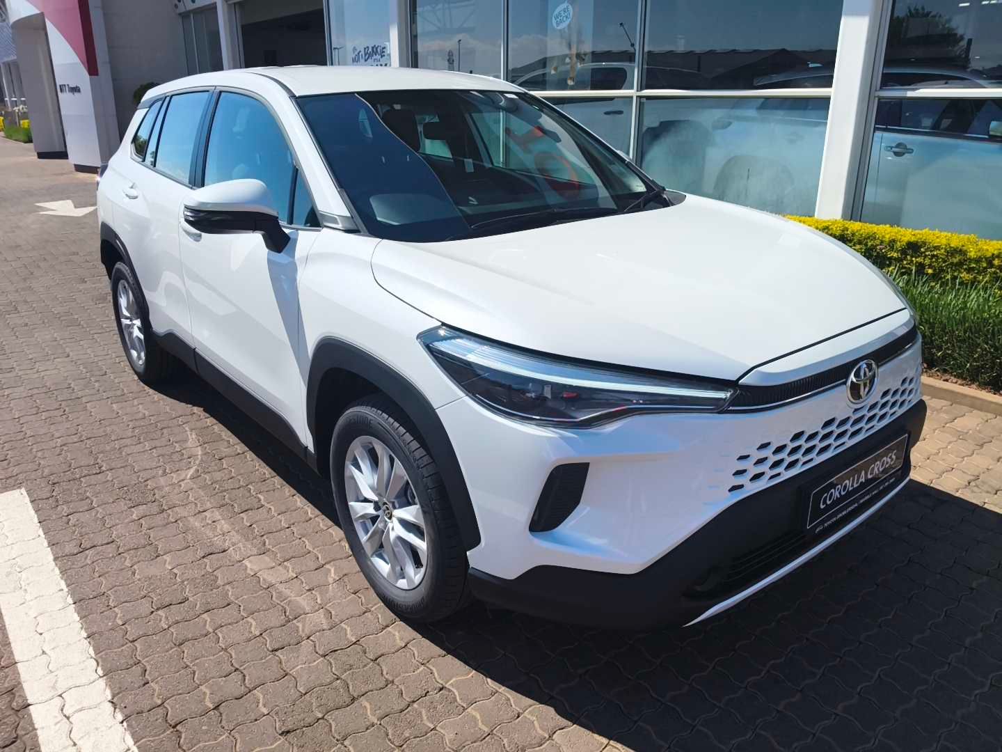 TOYOTA COROLLA CROSS 1.8 Xi for Sale in South Africa