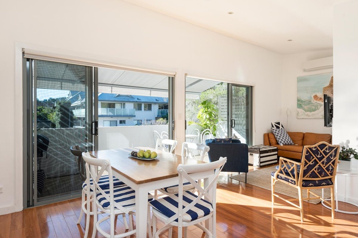 Hydra Palm Beach gallery image 4