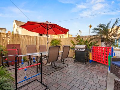 MB! 6BR Beachhouse- 4 parking spaces Sleeps 20+