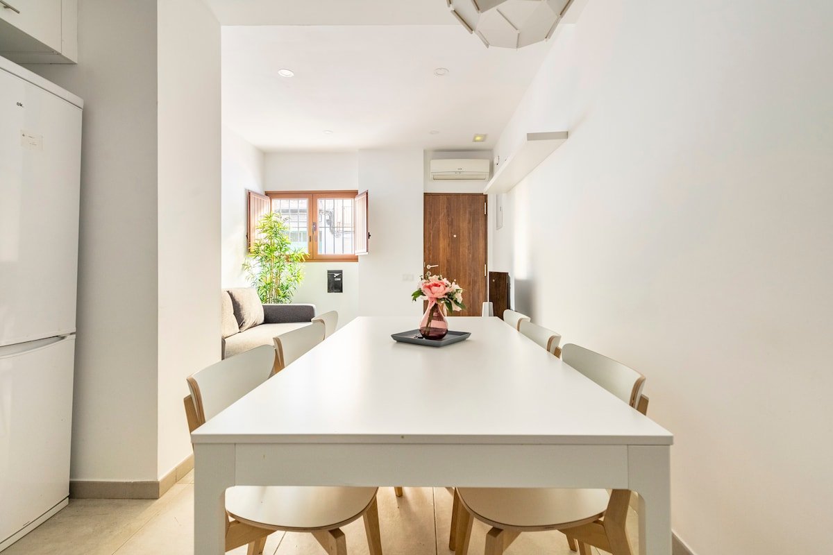 Gran vivienda 3 min Barrio Ruzafa gallery image 5