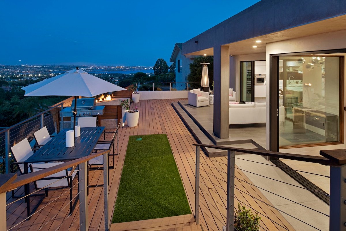 Safe Haven Lux Resort Home gallery image 5