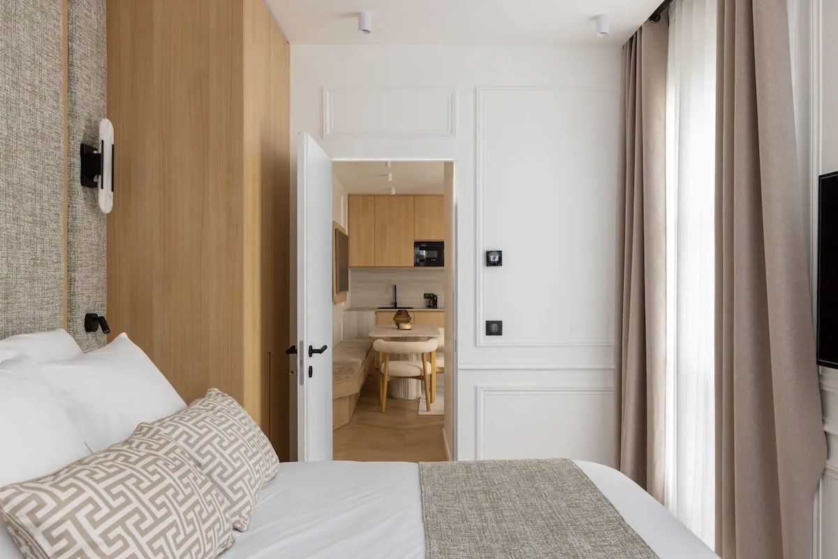 Splendid Apartment 2BR/6P Near Palais Royal AC gallery image 4