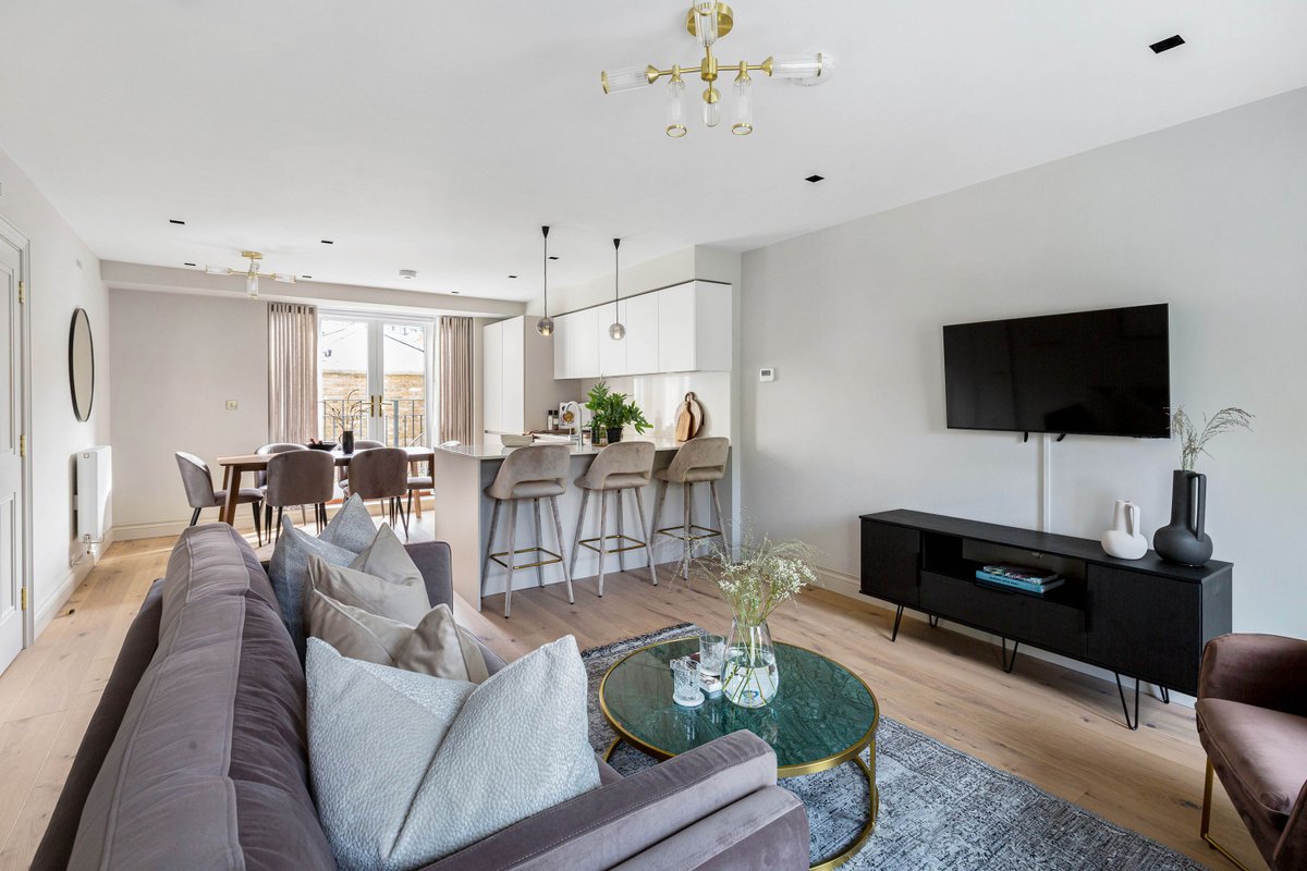 Sloane Square 3 bedroom apartment