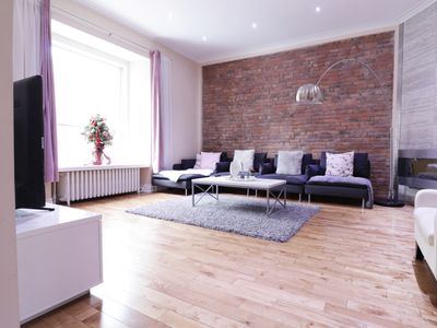 Heart of downtown, indoor garage