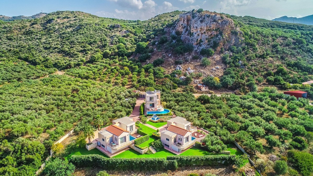 Amazing Sea View -Pool-Complex up to 21 guests. gallery image 2