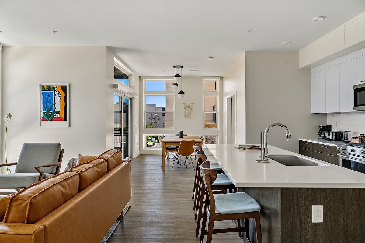 Lofted Living w/ Garage Spot gallery image 2