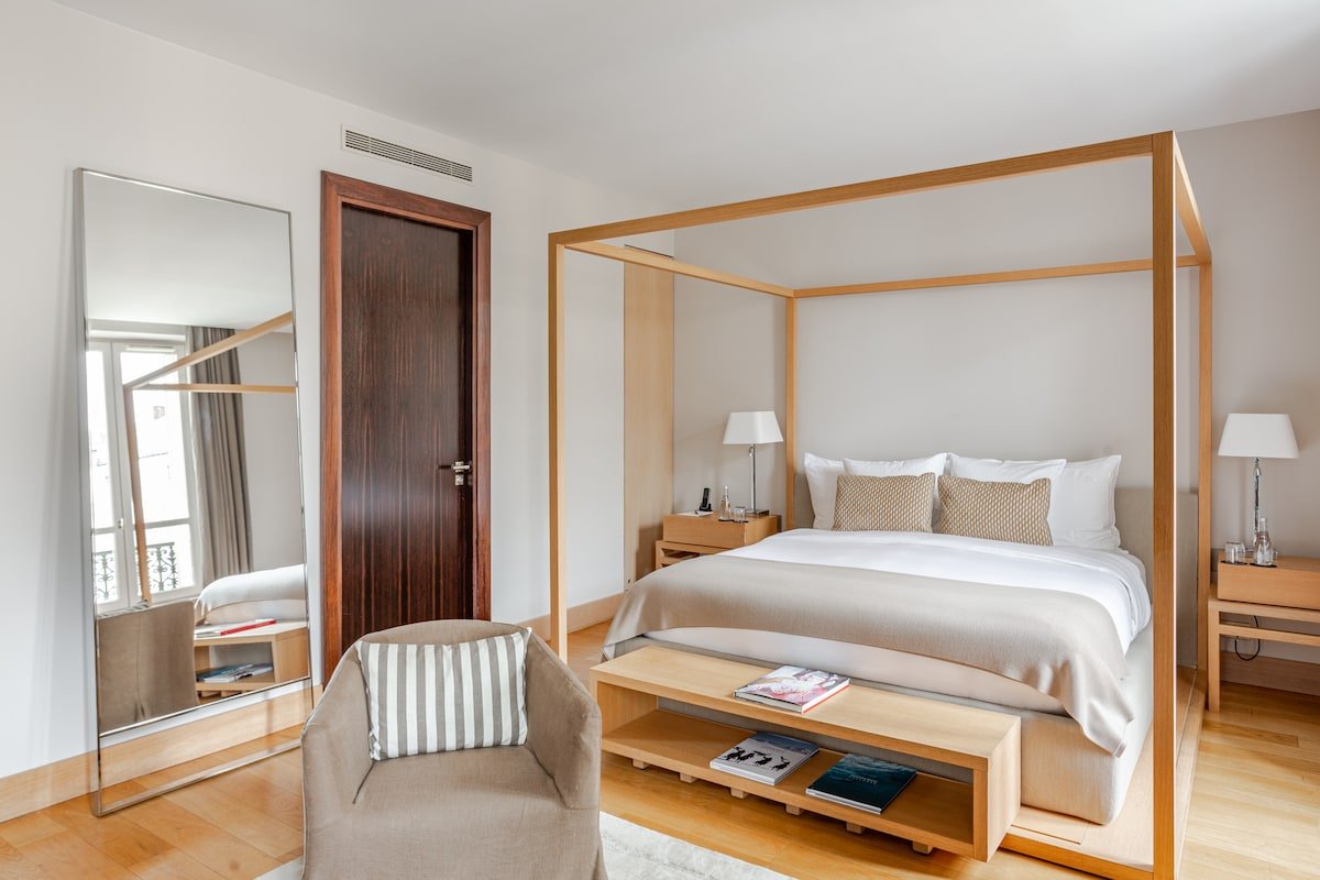 2 Bedroom Apartment Partial Eiffel Tower View gallery image 3