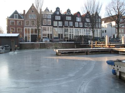 17th Century Monumental House with Garden