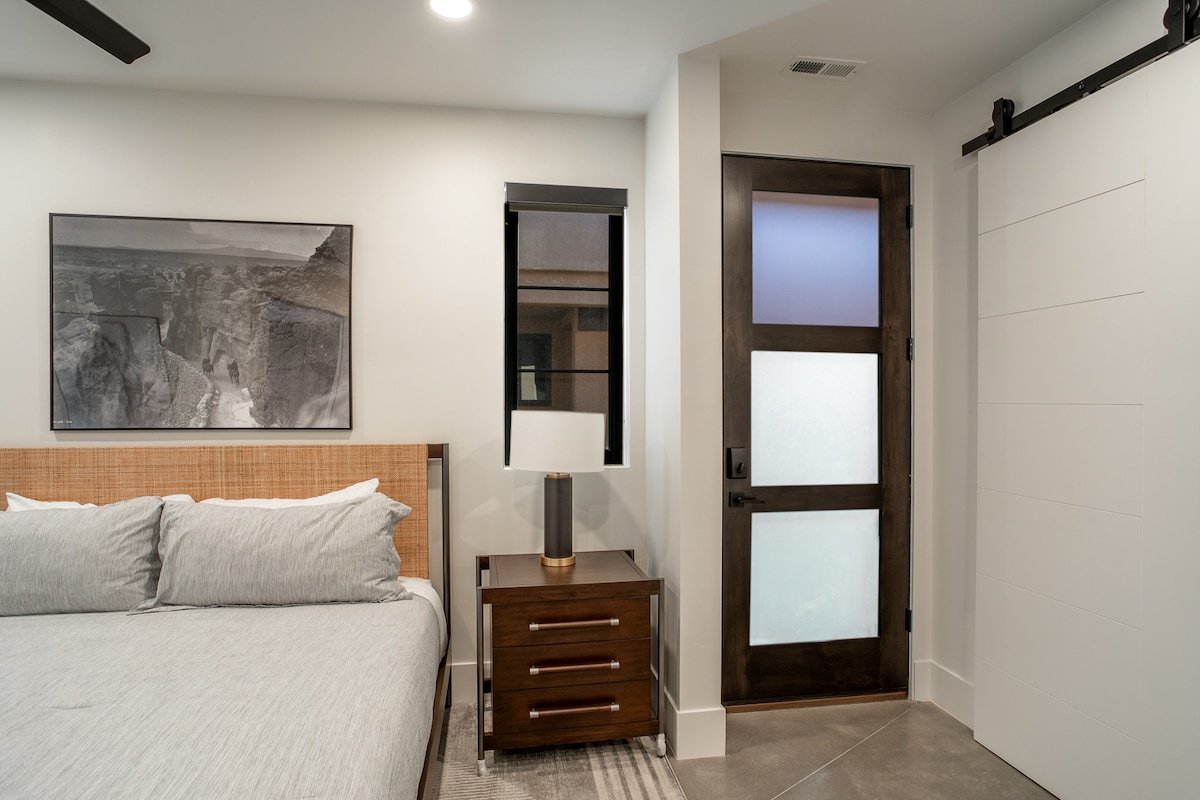 Beautiful Home Near Snow Canyon gallery image 3