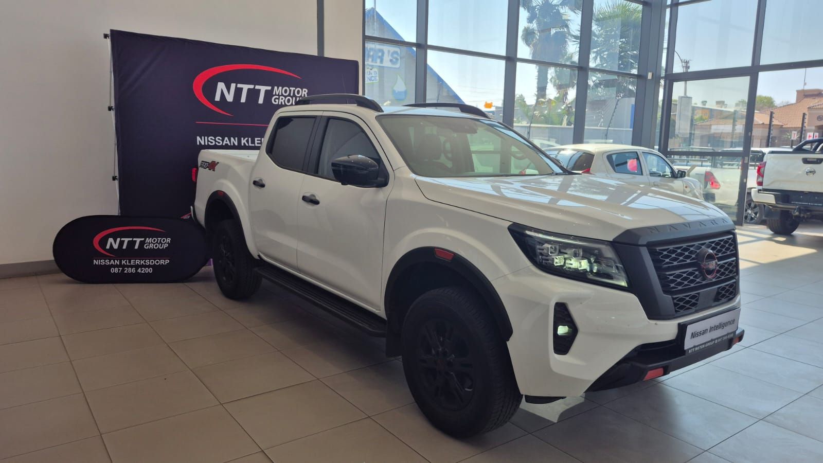 NISSAN NAVARA 2.5DDTI PRO-4X 4X4  for Sale in South Africa
