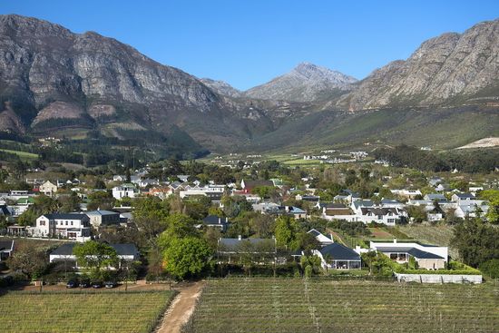 Photo 2 of Sixteen Cab accommodation in Franschhoek, Cape Town with 4 bedrooms and 4 bathrooms