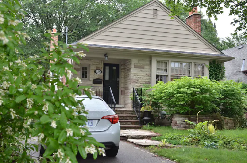 Lovely Home – Prime Location Sunnylea The Kingsway