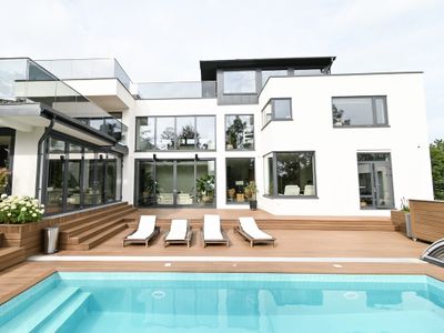 Drömhuset med unik arkitektur lugn naturmiljö