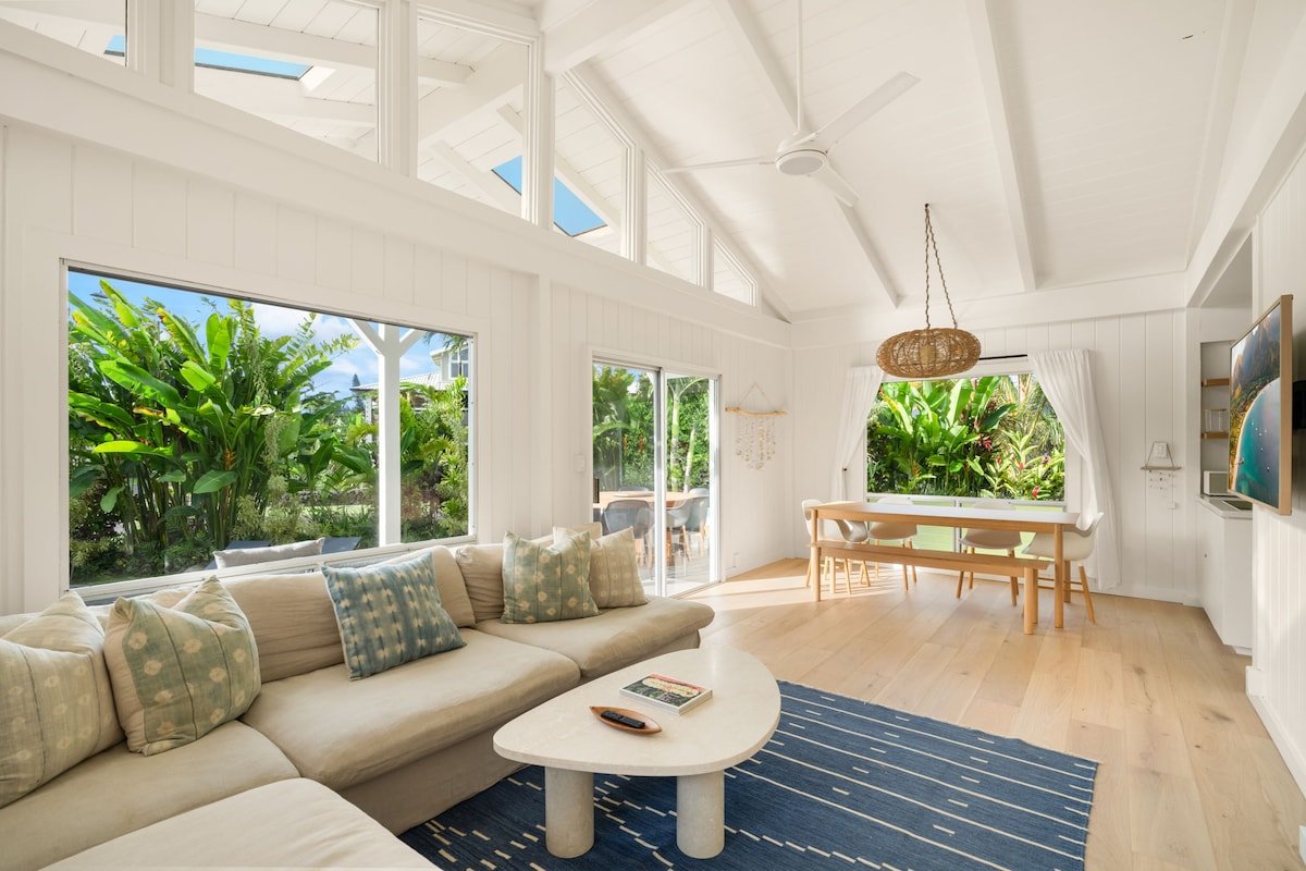 Luxurious One Hanalei, Walk to the Bay! TVNC #1168 gallery image 3