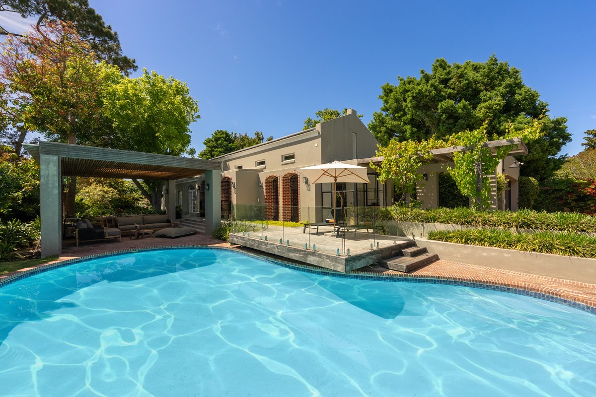 Villa Groevenbeek by Steadfast Collection