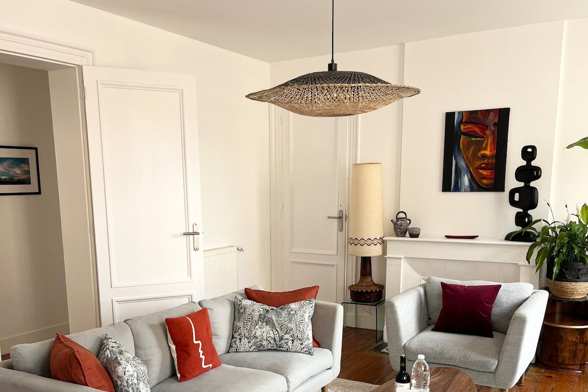 Bordeaux centre Grand Théatre Parlement Bourse gallery image 3