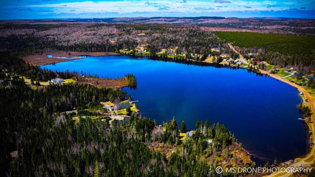 Trails End Lodge Fundy National Park area HOT TUB gallery image 4
