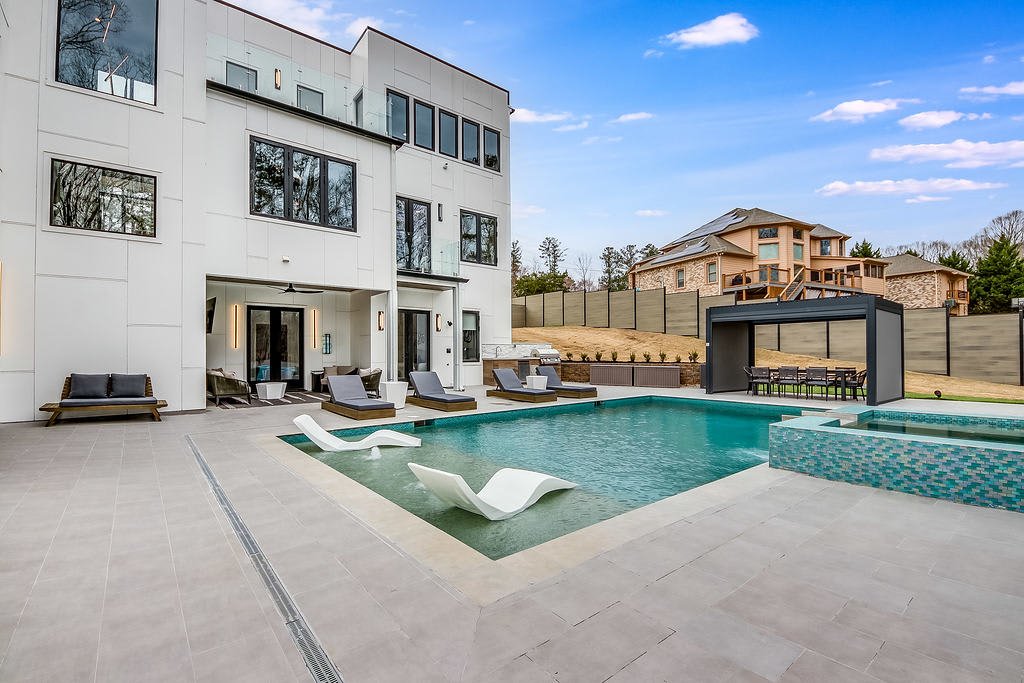 Luxury 5BR Retreat w/ Pool, Hot Tub, Basketball