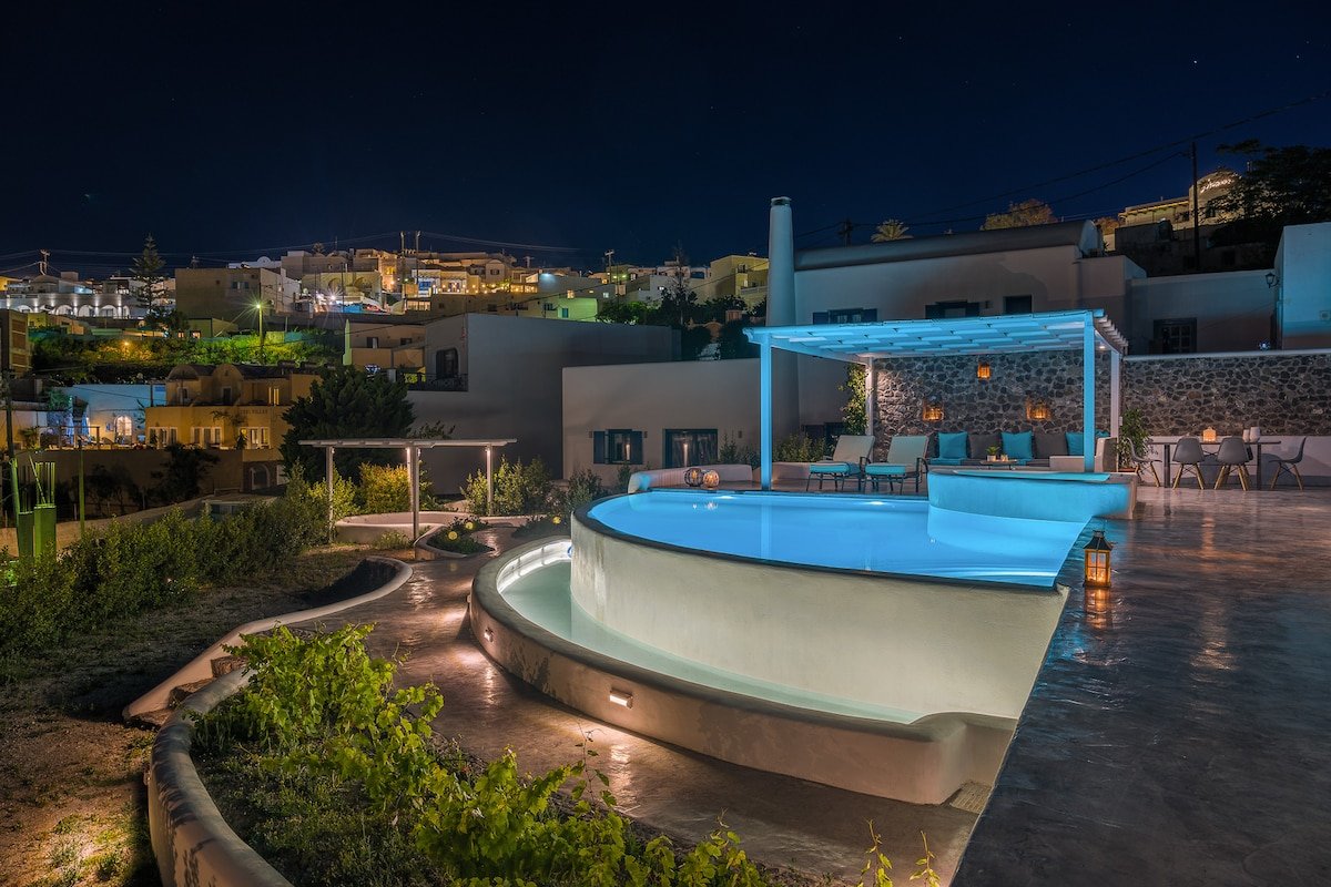 LaNera Luxury Villa – Infinity Pool, Hot Tub, Gym gallery image 2