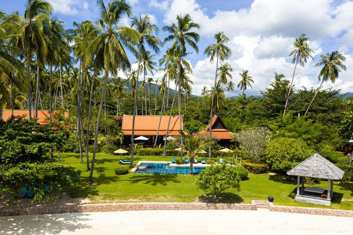Ban Sairee: Private Chef, Tennis Court, Beachfront gallery image 2