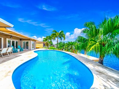 Exquisite Heated Pool+Waterfront! Close To Beach!