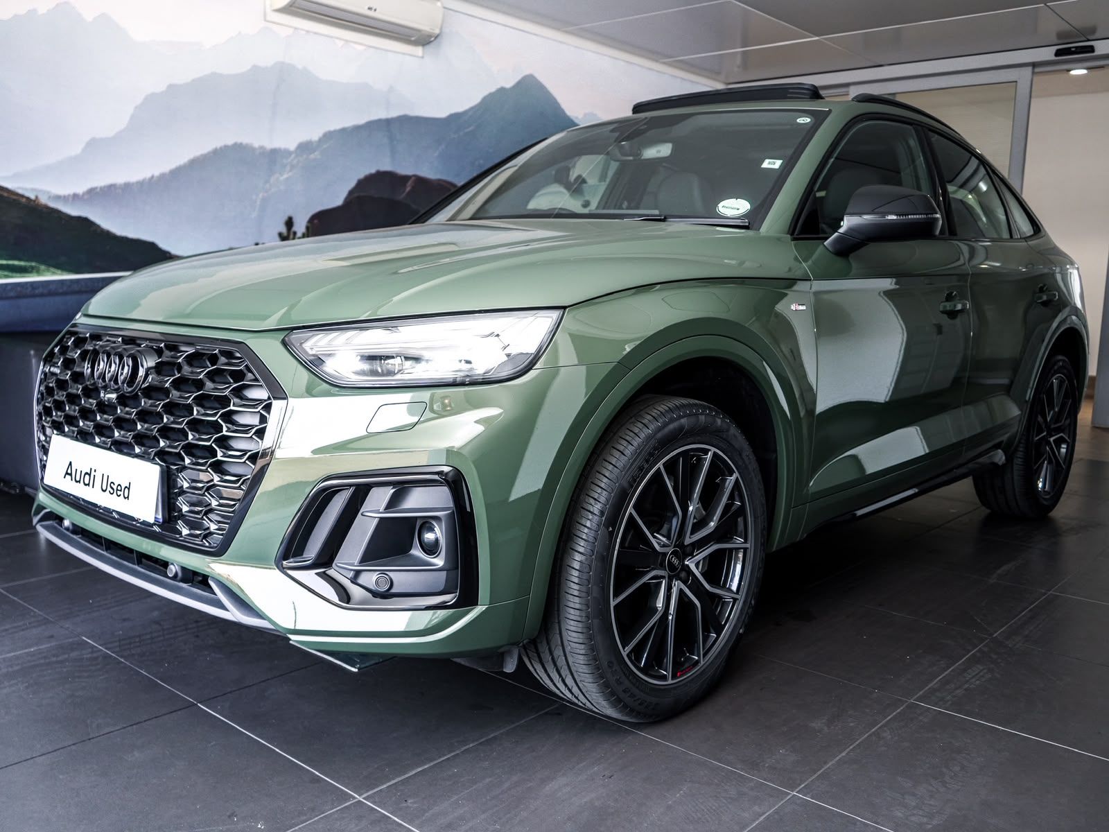 AUDI Q5 SPORTBACK 40 TDI QUATTRO BLACK EDITION for Sale in South Africa