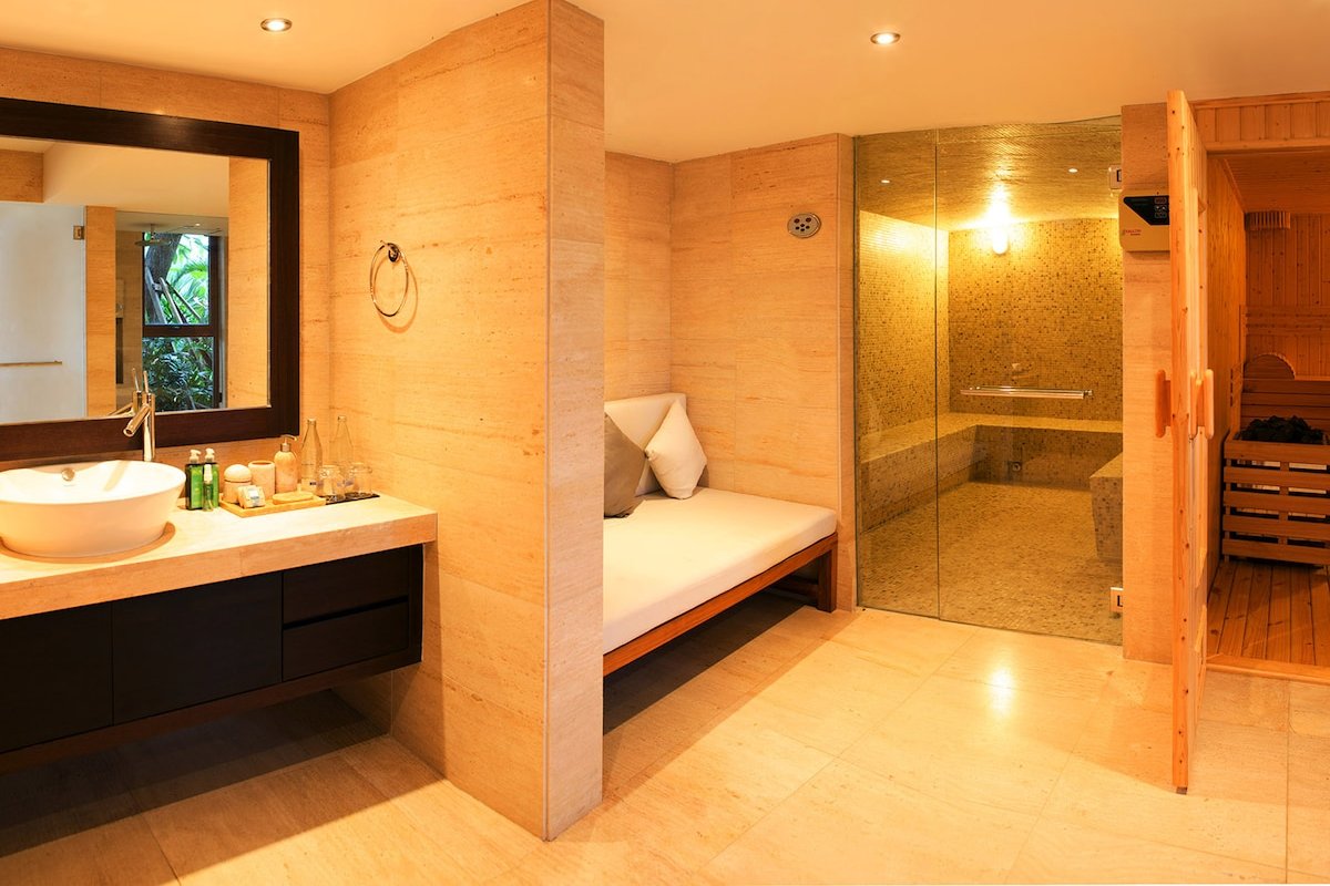 Praana Residence: Gym & Cinema gallery image 5