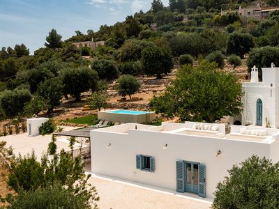 [sea 10 mins far] Villa pool and terrace sea view