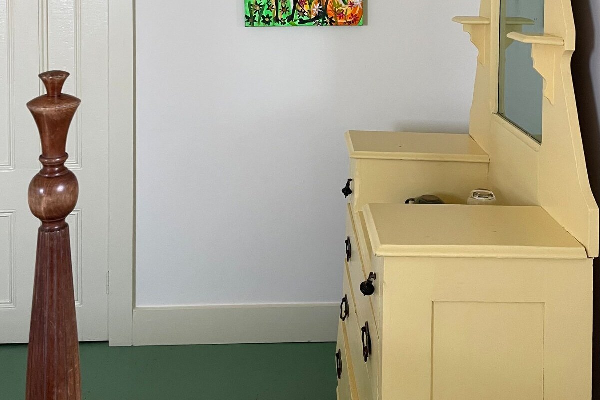 Sea Breeze Inlet Cottage, 3 Room Suite gallery image 5