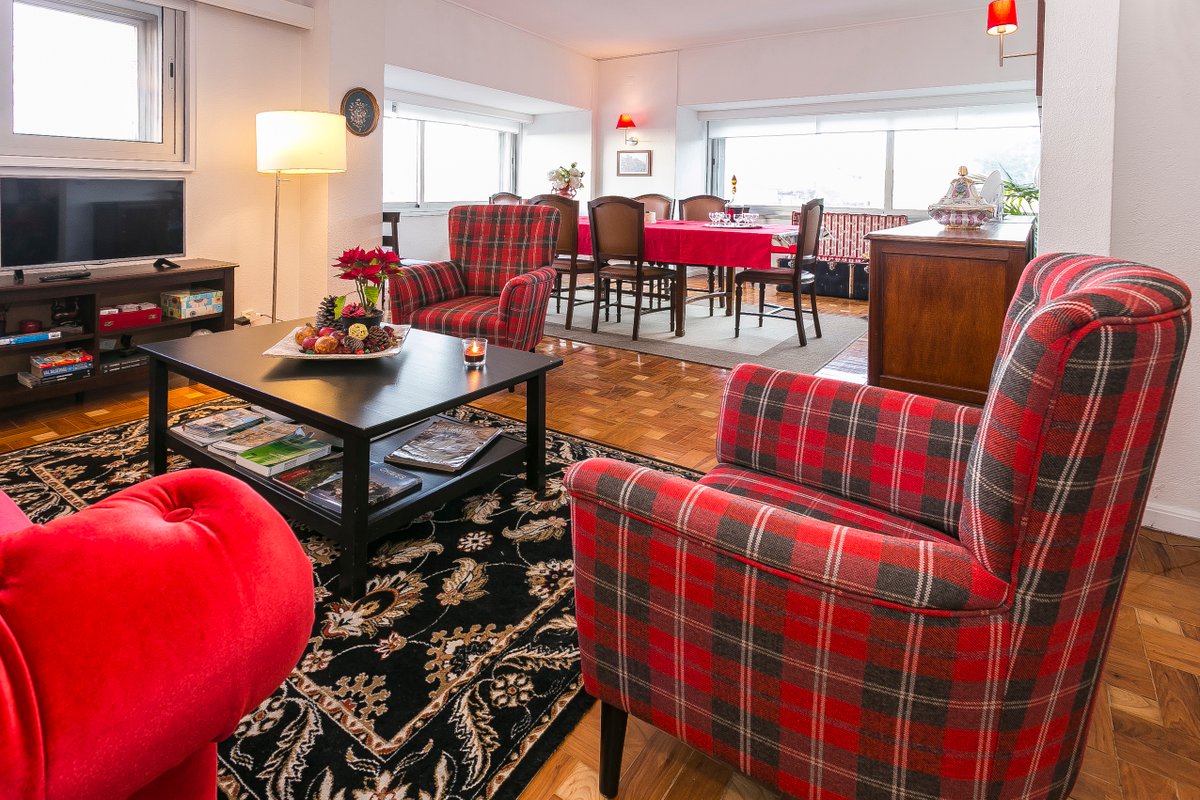 Vintage Apt I 10-12 People – 2 Free Parking