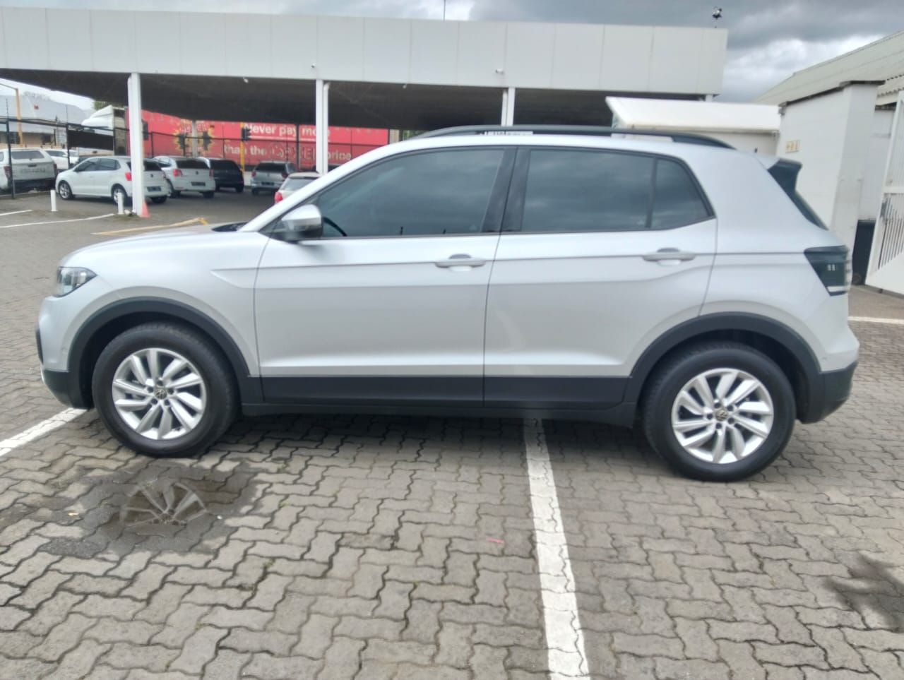 Used car gallery