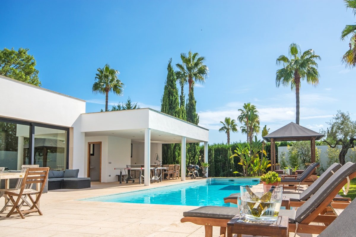 Villa Llenaire gallery image 2