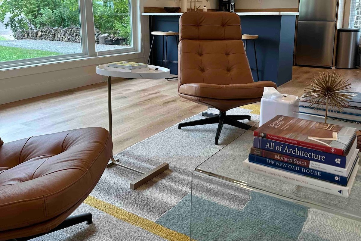 Nordic Harbor Haus – Lake living! gallery image 2