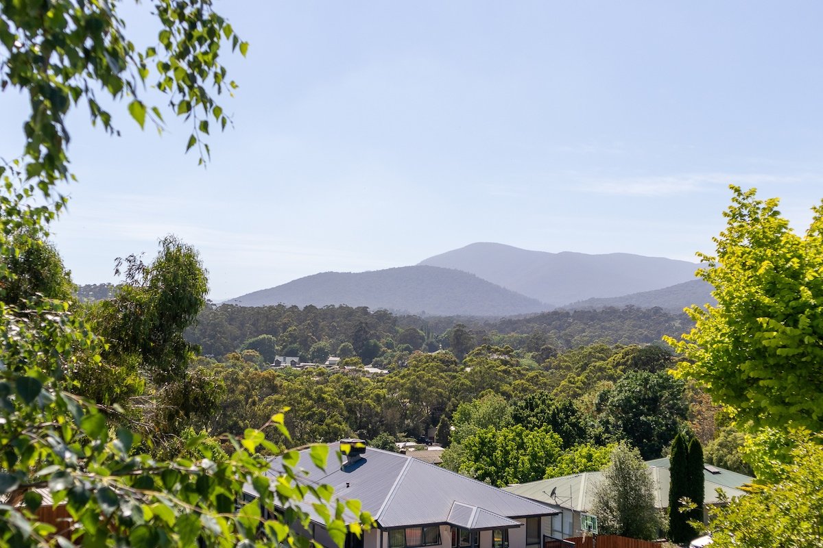 Views on Montpellier – Breathtaking Mountain Views gallery image 3