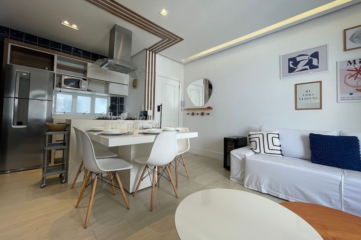 Charming apartment in Leblon / BestHostRio gallery image 4