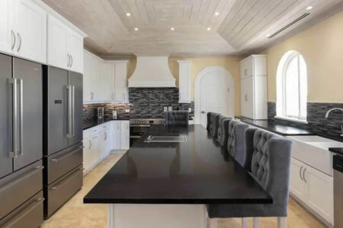 Old Trees Penthouse 302 La Mirage at Old Trees gallery image 2