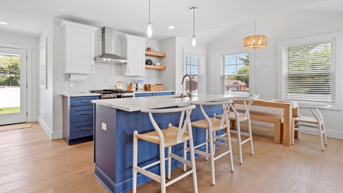 Central to everything. Spacious. Fenced. New gallery image 3