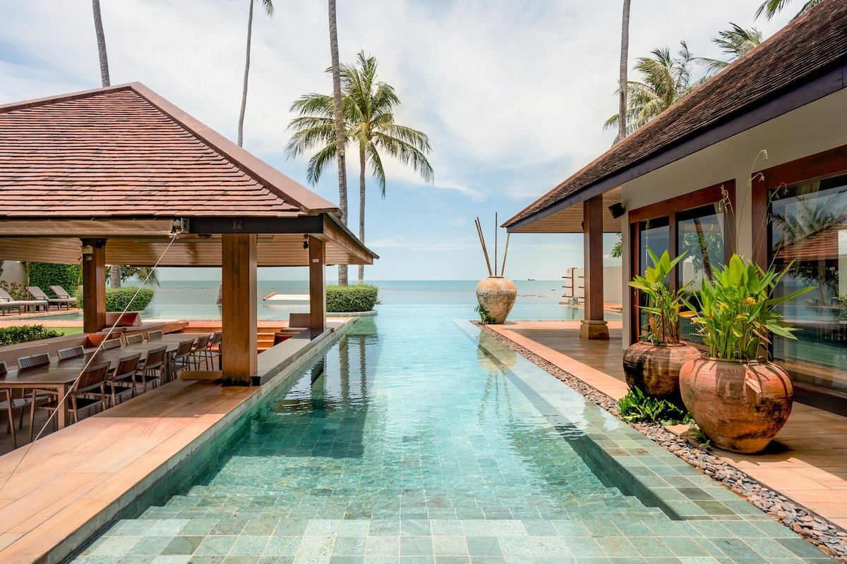 Ban Mekkala: Full Service, Beachfront, Pool gallery image 5