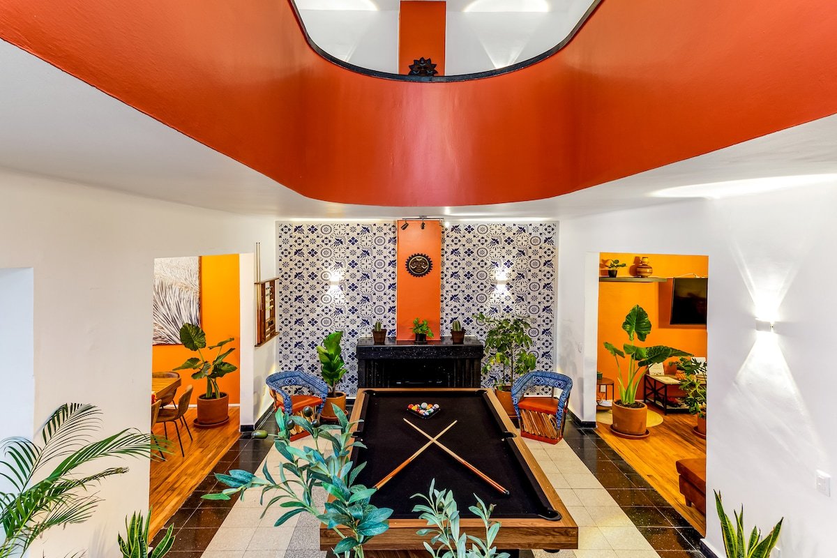 Grand Condesa Villa 5 Bedroom Rooftop w/AC 16Pax gallery image 2