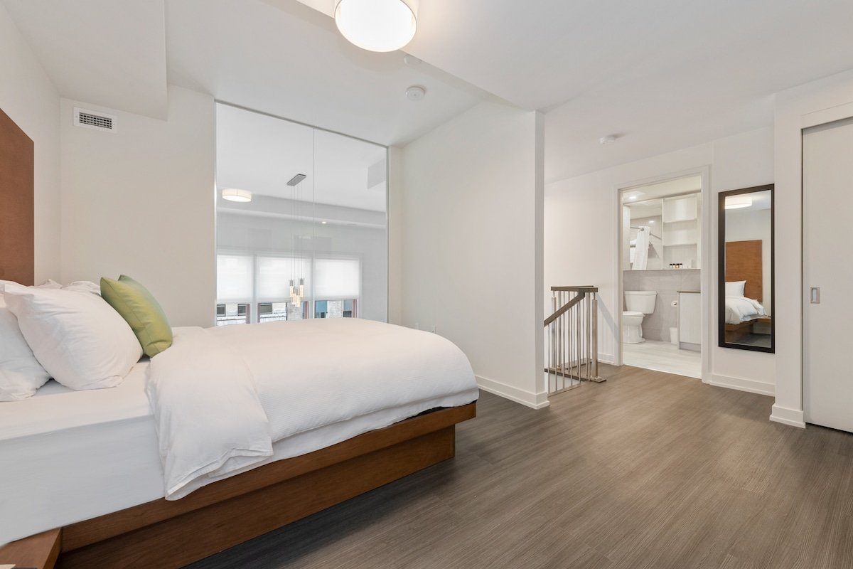 Two-Story Heritage Loft ★ Steps from Parliament ★ gallery image 3