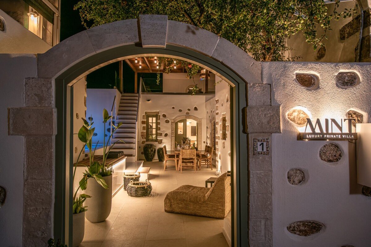 Mint Villa Private Pool and Jacuzzi “by Checkin” gallery image 3