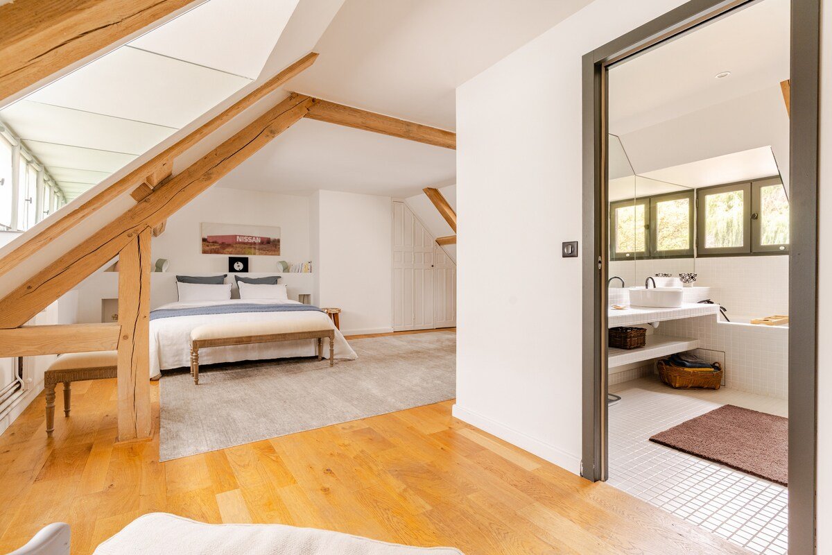 Manoir exceptionnel avec Piscine, Sauna et Parc gallery image 3